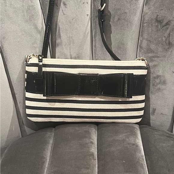 Kate Spade Alice Court Celina Crossbody Bag Purse with Bow Black and Cream - Picture 15 of 16